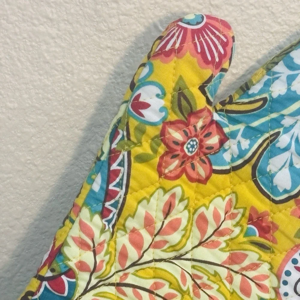 Vera Bradley Yellow Provencal Oven Mitt Henney Paisley Quilted Baking Kitchen